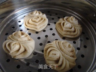 椒盐花卷的做法步骤：10