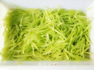 凉拌莴笋的做法步骤：2