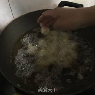 焦炸素萝卜丸子的做法步骤：5