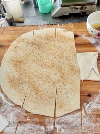 土家酱香饼的做法步骤：11