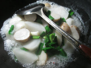 香芋煮萝卜的做法步骤：5