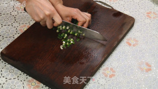 胡萝卜玉米排骨汤的做法步骤：5