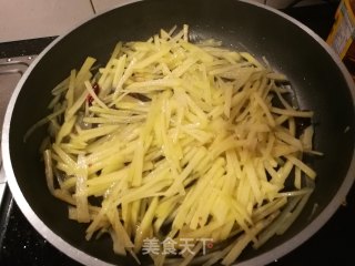 醋溜土豆丝的做法步骤：4