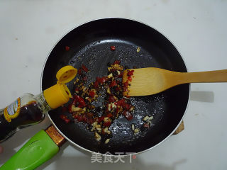 腊肉蒸腐竹的做法步骤：5