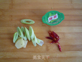 白菜炖粉条的做法步骤：3
