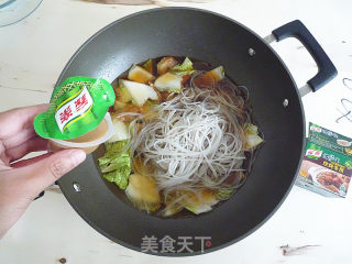 白菜炖粉条的做法步骤：9