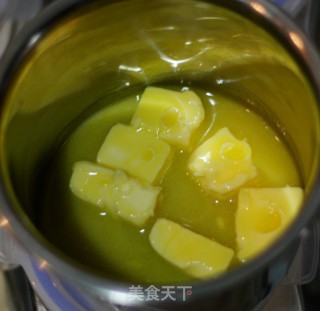 低温时软化黄油小技巧--香葱曲奇的做法步骤：2