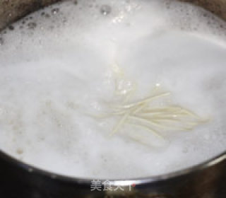 火腿豚骨拉面的做法步骤：6