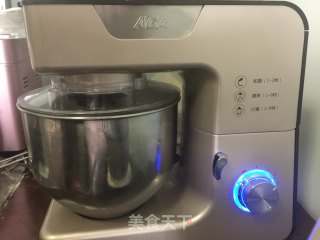 匈牙利培根面包的做法步骤：3