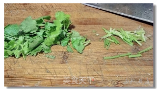 豆腐鱼头浓鱼的做法步骤：3