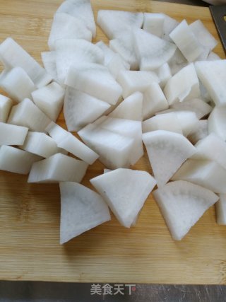 白萝卜牛肉汤的做法步骤：5