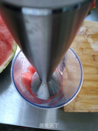 西瓜冰沙的做法步骤：4