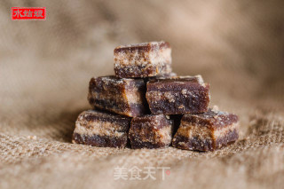 女孩冬季痛经的绝招：驱寒暖宫的怀姜糖膏的做法步骤：2