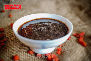 女孩冬季痛经的绝招：驱寒暖宫的怀姜糖膏的做法步骤：6