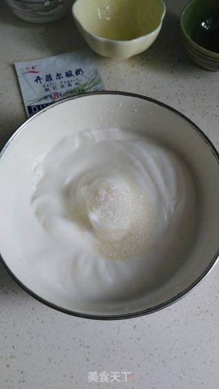 酸奶黑米戚风蛋糕的做法步骤：9
