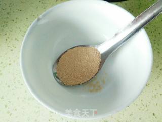 萝卜木耳肉包子的做法步骤：1