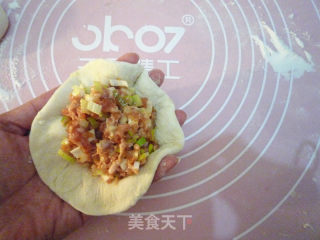 鲜肉酥火烧的做法步骤：14