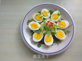 油泼鸡蛋的做法步骤：4