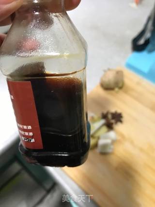 酱香排骨的做法步骤：3