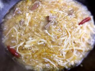 酸菜鸭血粉条汤的做法步骤：10
