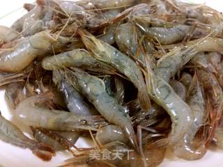 鲜脆小河虾的做法步骤：1