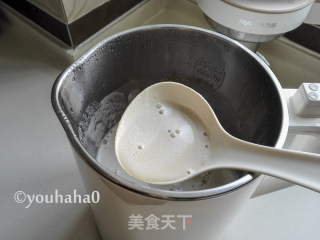 核桃杏仁露的做法步骤：5