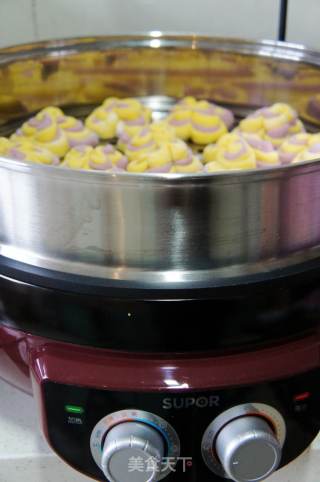 双色花卷的做法步骤：10
