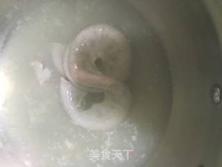 猪杂汤粉的做法步骤：2