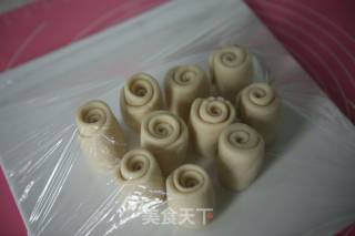 豆沙花酥的做法步骤：21
