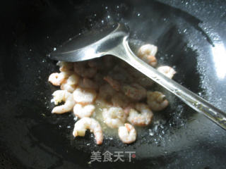 炒虾仁的做法步骤：4