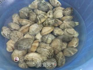 酱鼓炒花甲王的做法步骤：1