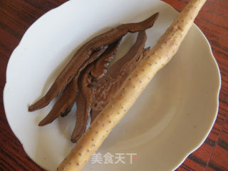 紫灵芝山药汤的做法步骤：1