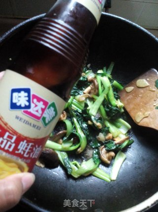 香菇油菜的做法步骤：8