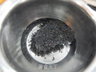 山药黑米糊的做法步骤：1