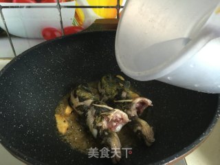 昂刺鱼丝瓜汤的做法步骤：5