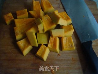 南瓜小鹿馒头的做法步骤：1