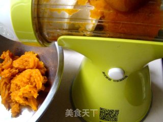 南瓜小鹿馒头的做法步骤：2