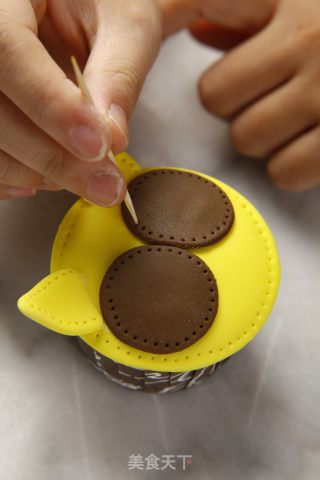翻糖杯子蛋糕制作步骤的做法步骤：5