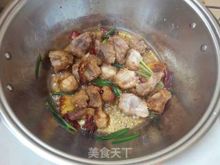 干笋烧排骨的做法步骤：7
