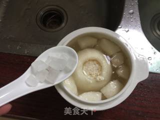 川贝百合炖雪梨的做法步骤：3