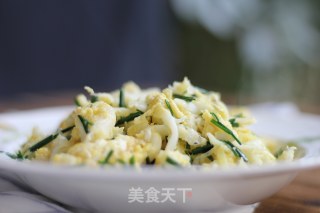 鸡蛋韭香炒银鱼的做法步骤：12