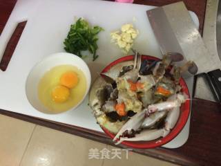 鸡蛋炒蟹的做法步骤：1