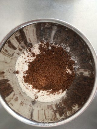 山楂玫瑰红糖美肤水的做法步骤：3