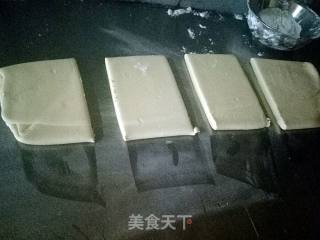 手擀面的做法步骤：3