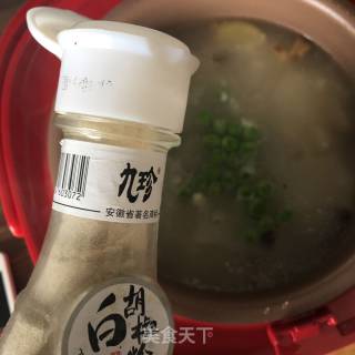 养生海鲜粥的做法步骤：7