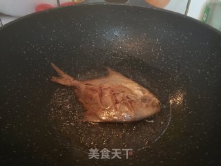 味噌鲳鱼的做法步骤：6