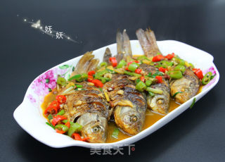 麻辣下饭小鲫鱼的做法步骤：5