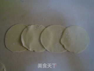 玫瑰花煎饺的做法步骤：7