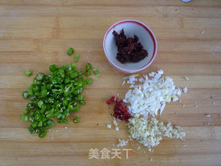鸡米芽菜的做法步骤：2