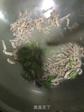 黄花炒肉丝的做法步骤：5